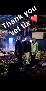 Cirque Music Holiday Wonderland