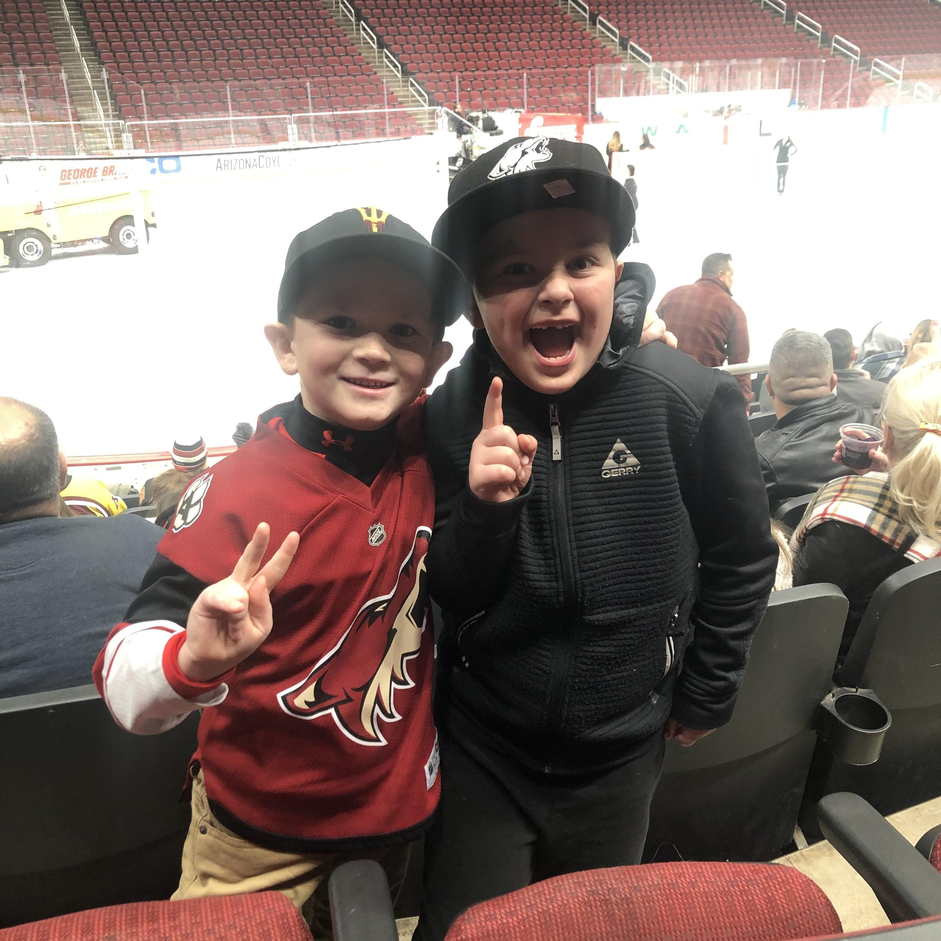 Desert Hockey Classic Tournament - NCAA Hockey