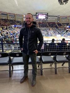 UCONN Huskies vs. Cincinnati Bearcats - NCAA Women's Basketball