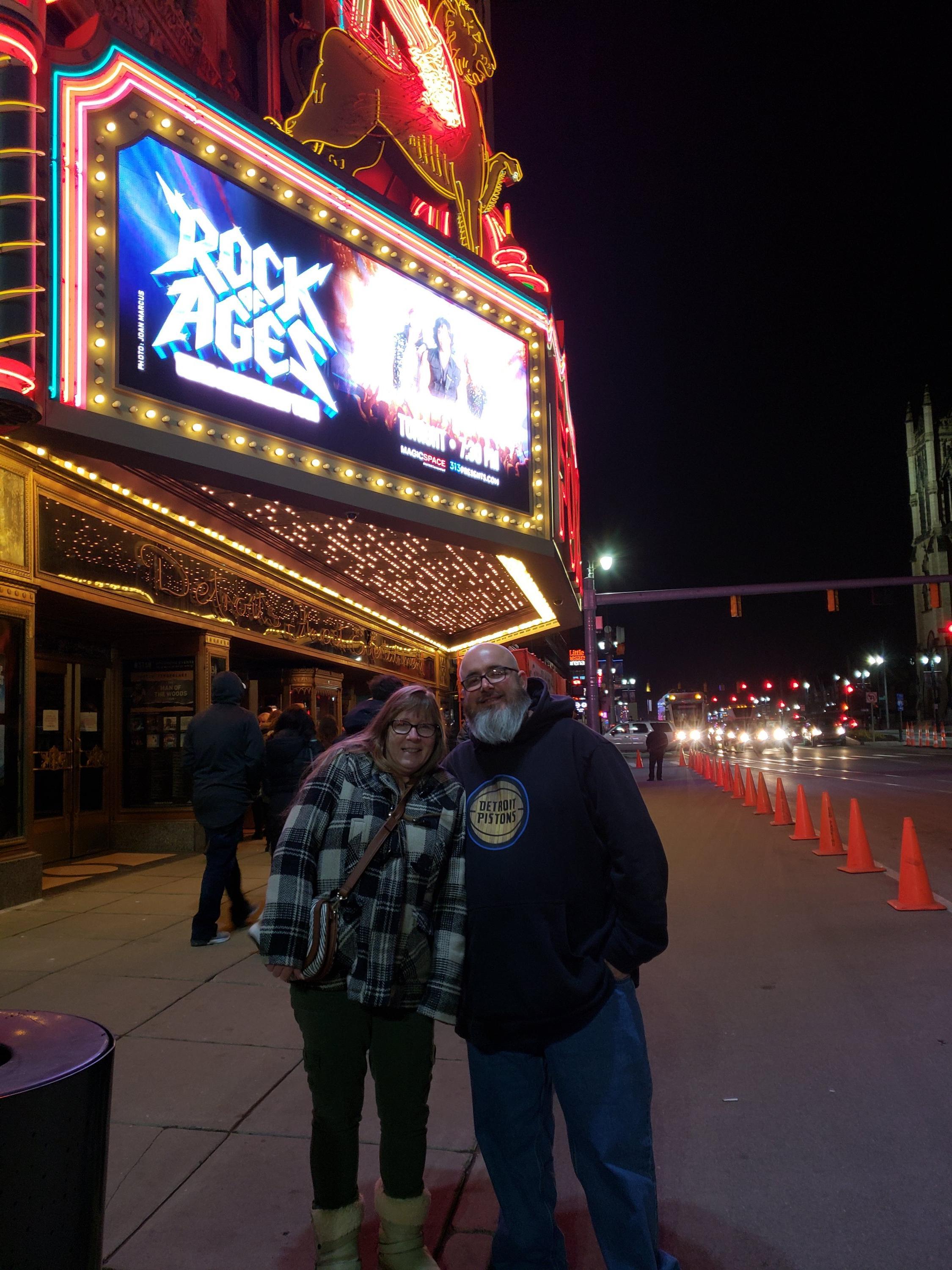 Rock of Ages (touring) - Musical