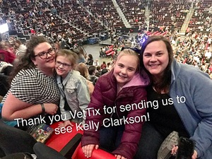Kelly Clarkson: Meaning of Life Tour
