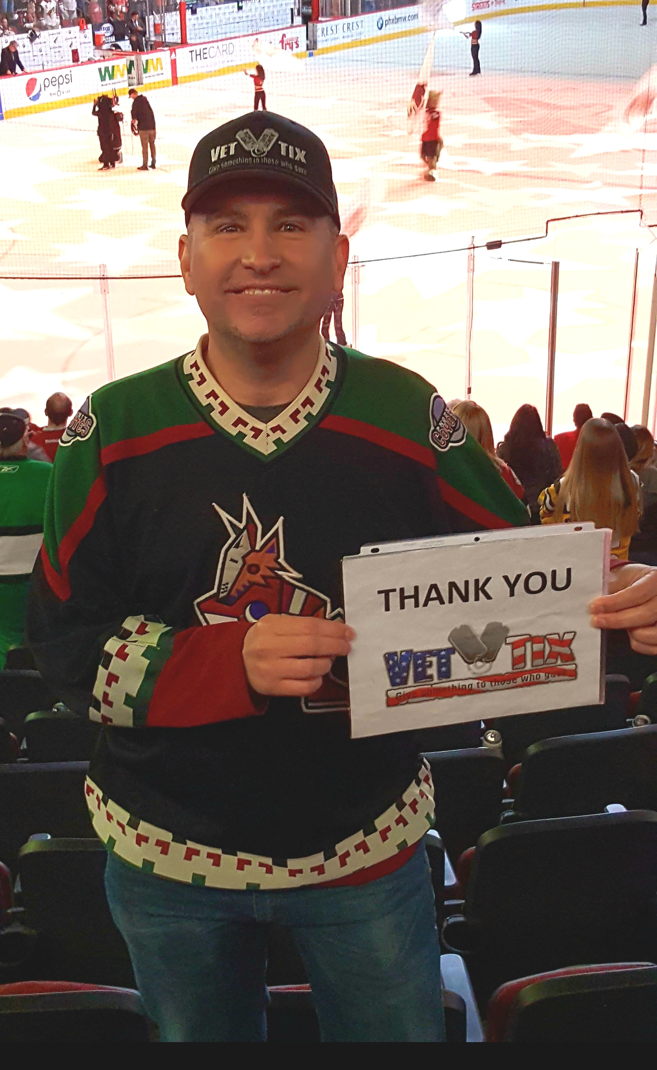 Arizona Coyotes vs. Vancouver Canucks - NHL