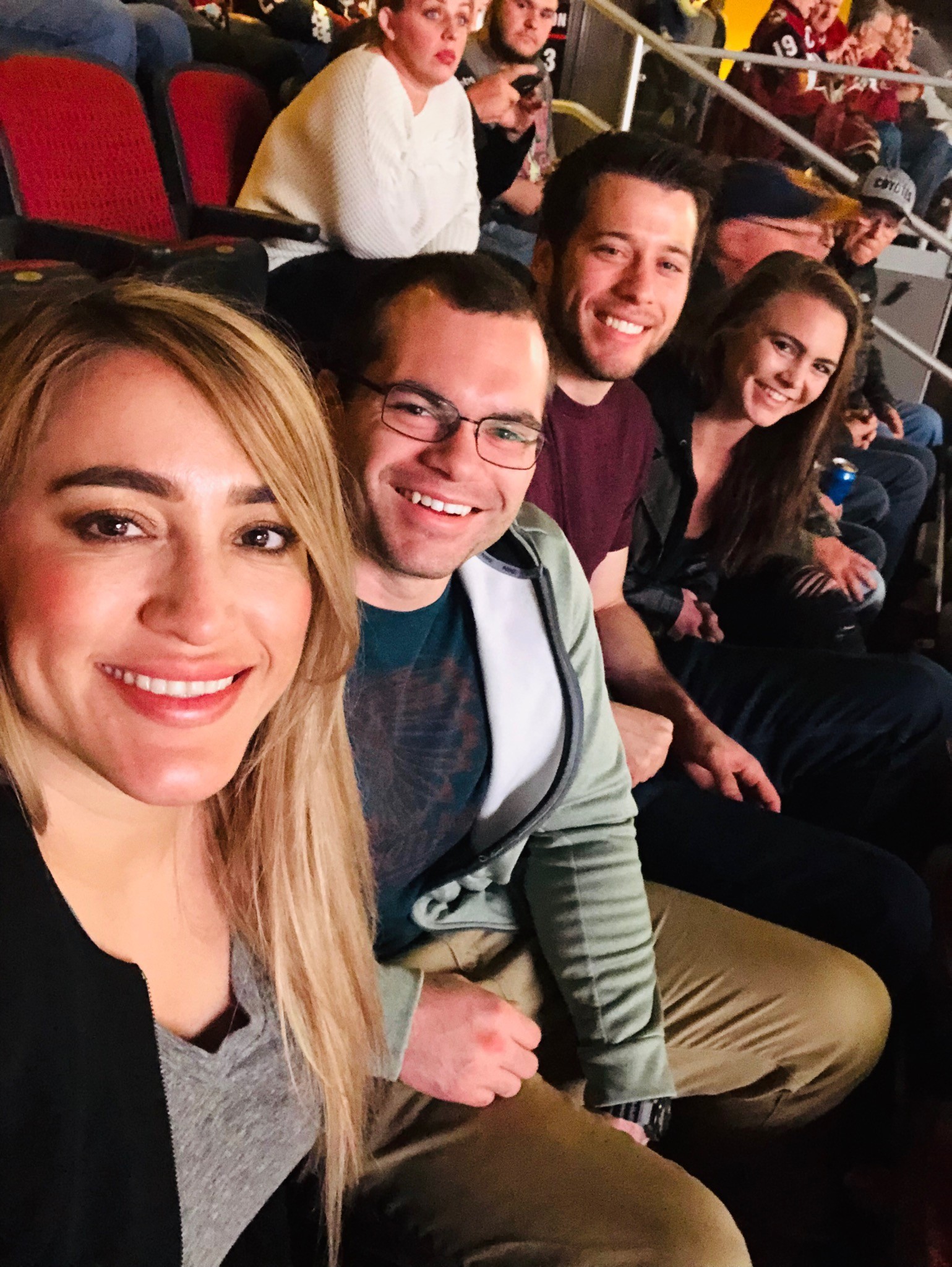 Arizona Coyotes vs. Vancouver Canucks - NHL