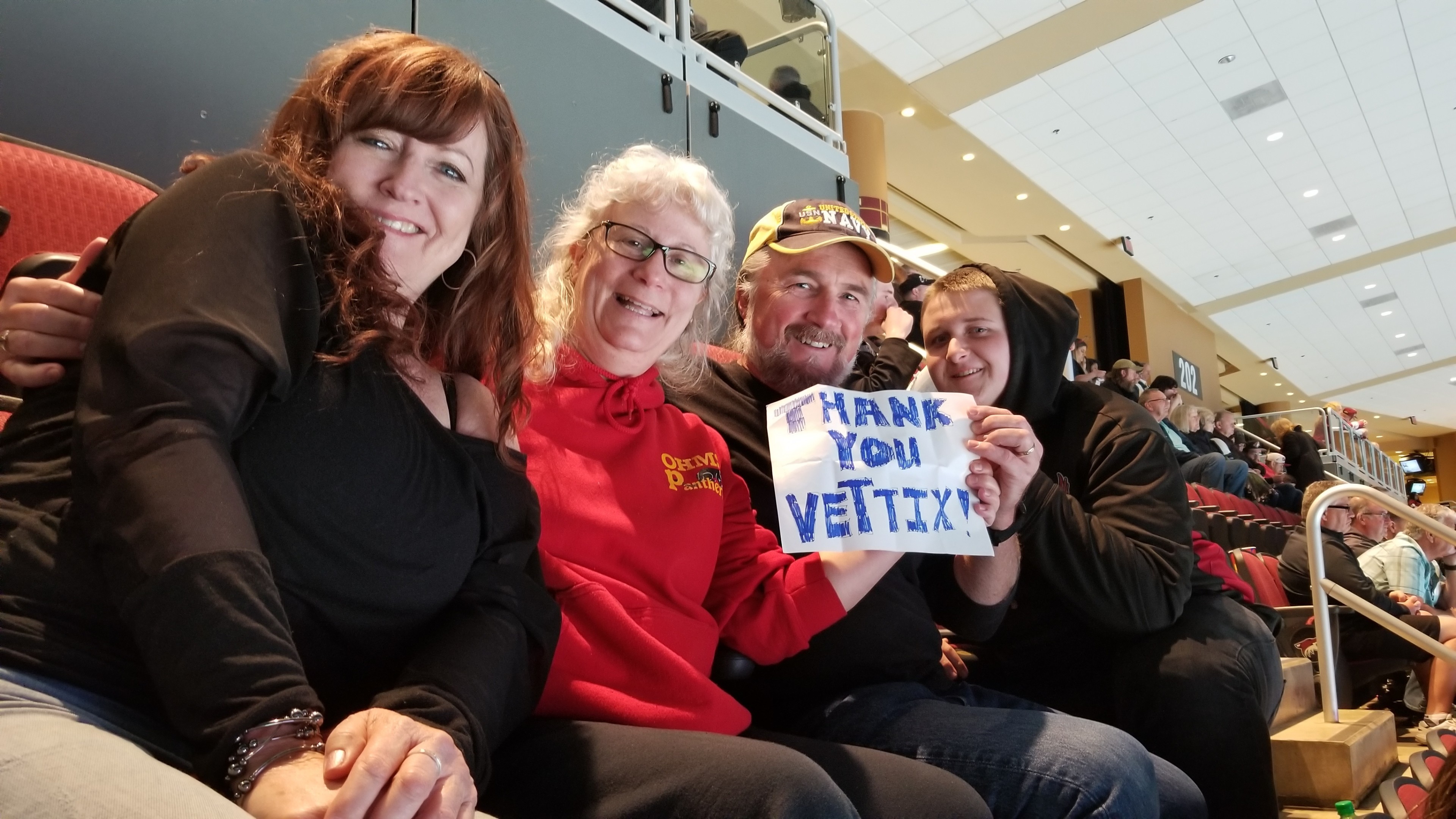 Arizona Coyotes vs. Vancouver Canucks - NHL