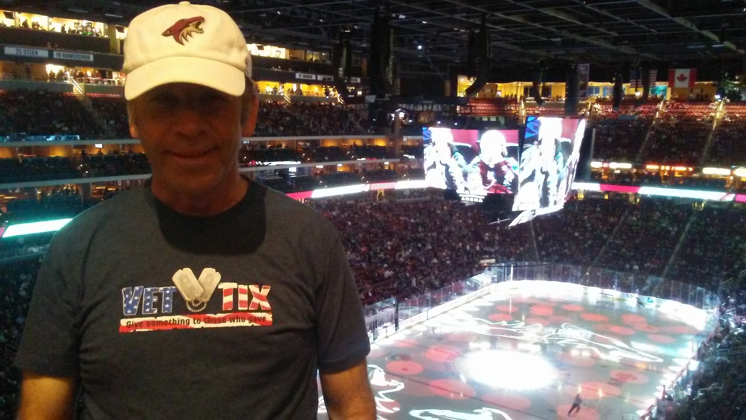 Arizona Coyotes vs. Vancouver Canucks - NHL