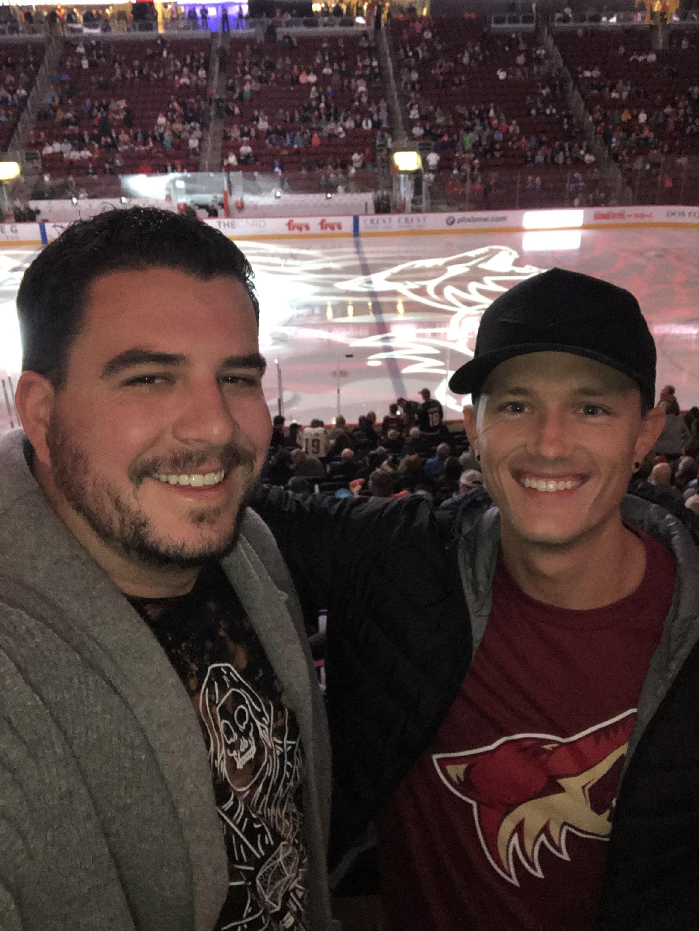 Arizona Coyotes vs. Vancouver Canucks - NHL