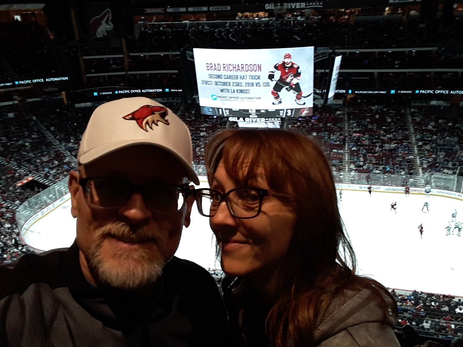 Arizona Coyotes vs. Vancouver Canucks - NHL
