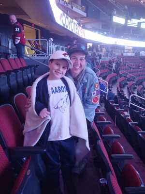 Arizona Coyotes vs. Vancouver Canucks - NHL