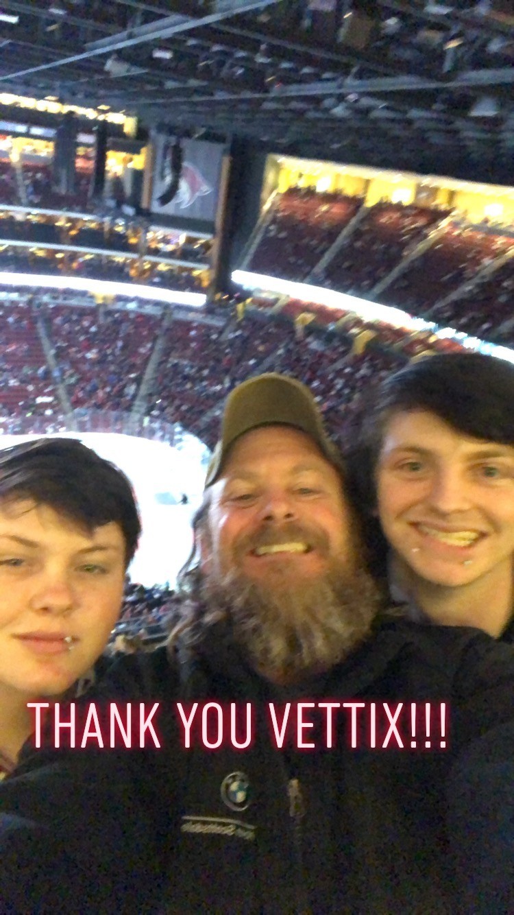 Arizona Coyotes vs. Vancouver Canucks - NHL