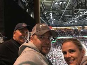 Arizona Coyotes vs. Vancouver Canucks - NHL