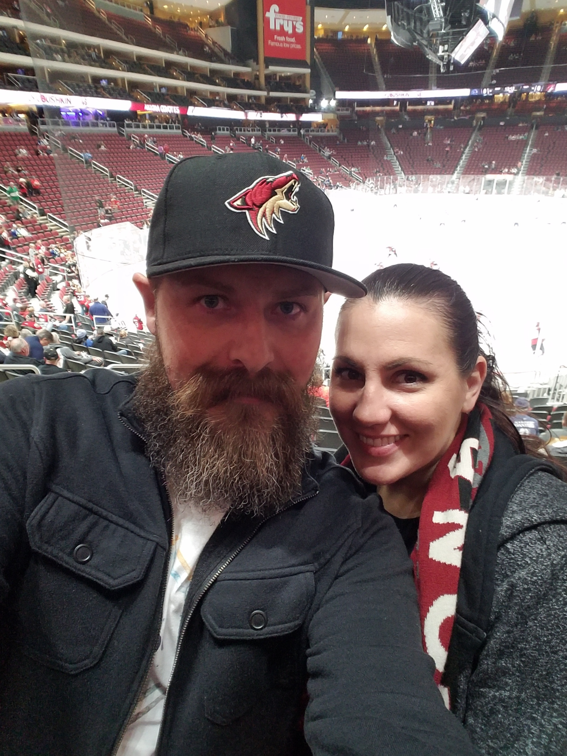 Arizona Coyotes vs. Vancouver Canucks - NHL