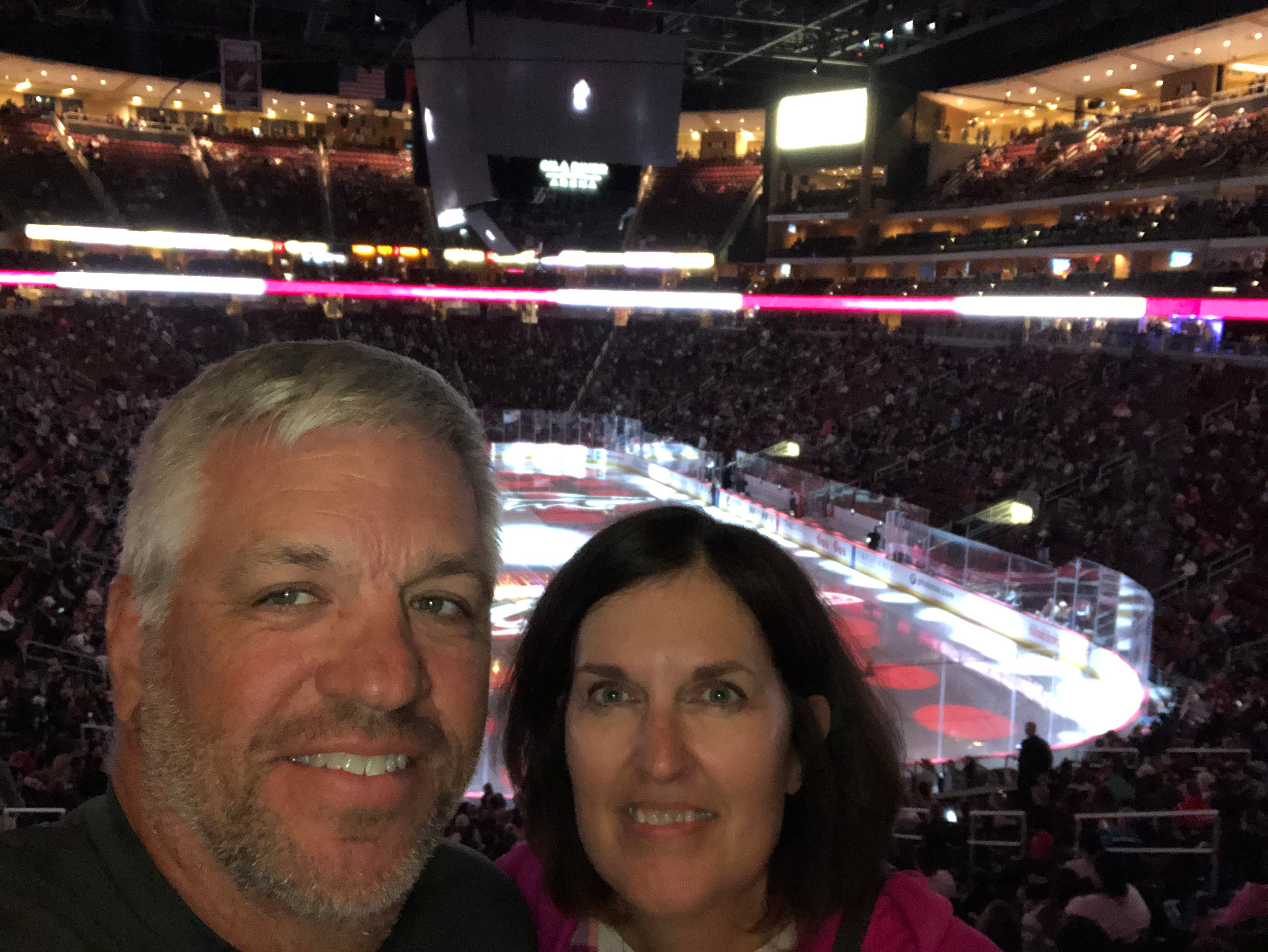 Arizona Coyotes vs. Vancouver Canucks - NHL