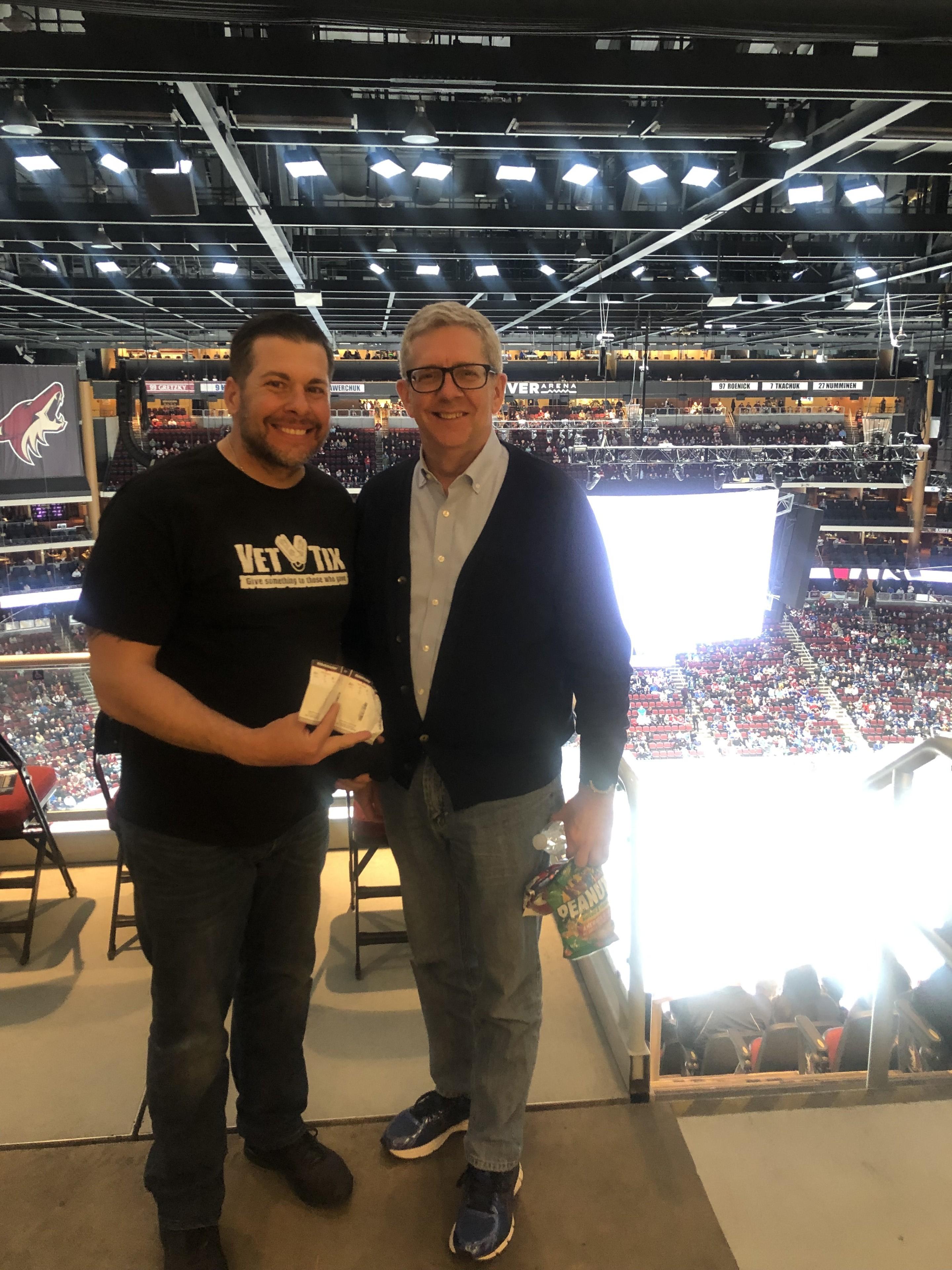 Arizona Coyotes vs. Vancouver Canucks - NHL