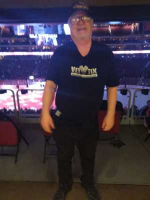 Arizona Coyotes vs. Vancouver Canucks - NHL