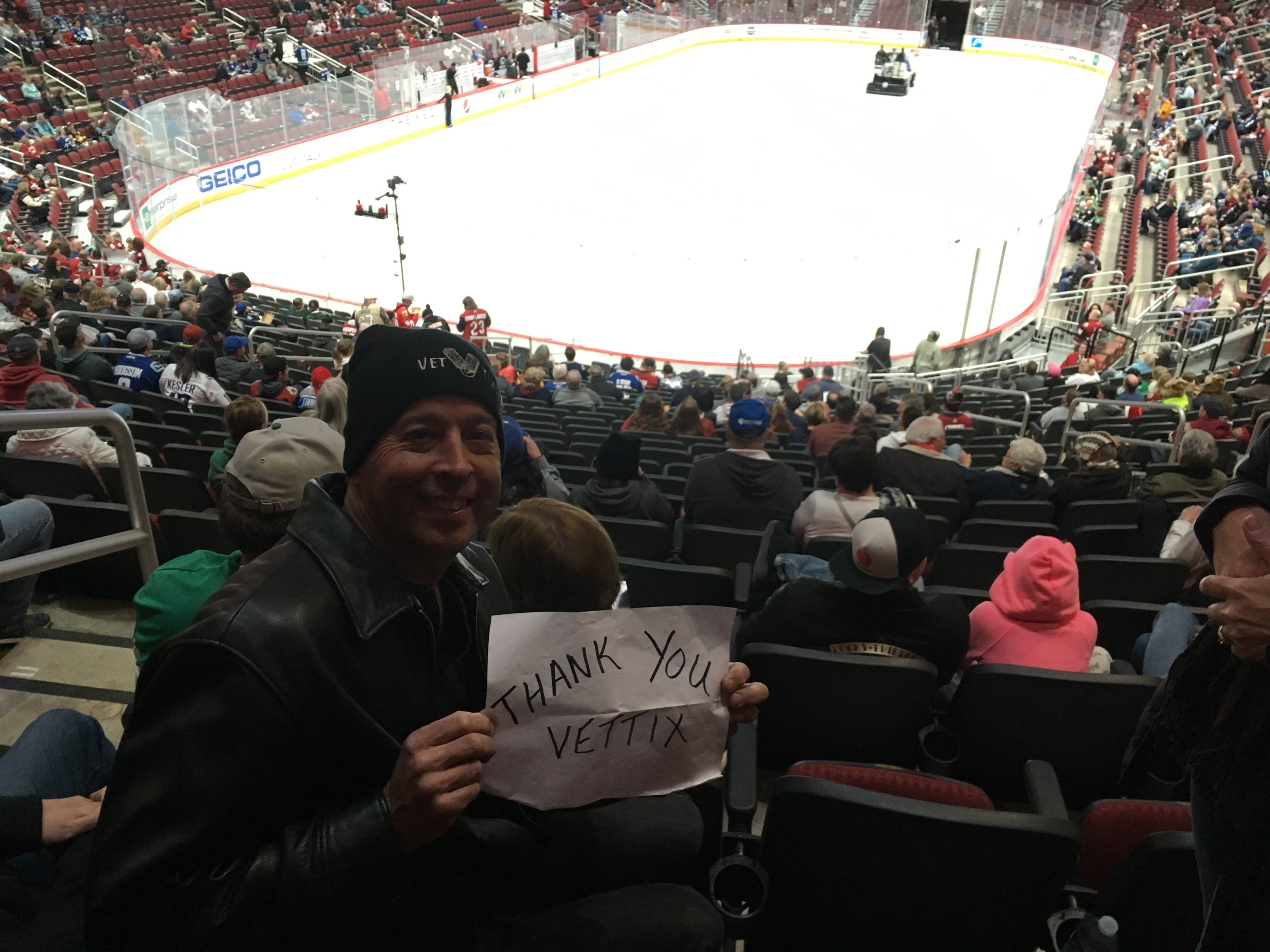 Arizona Coyotes vs. Vancouver Canucks - NHL