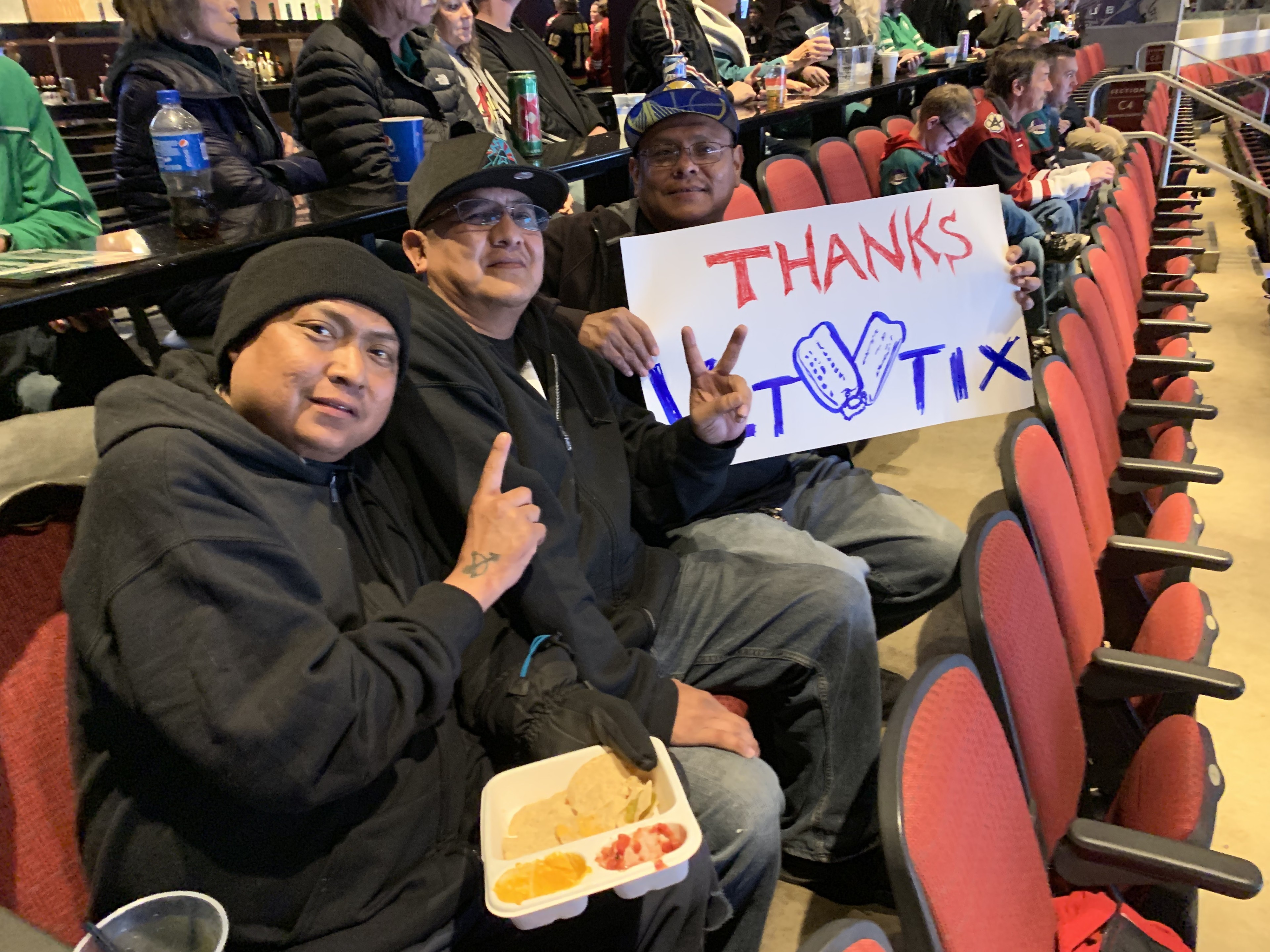 Arizona Coyotes vs. Vancouver Canucks - NHL