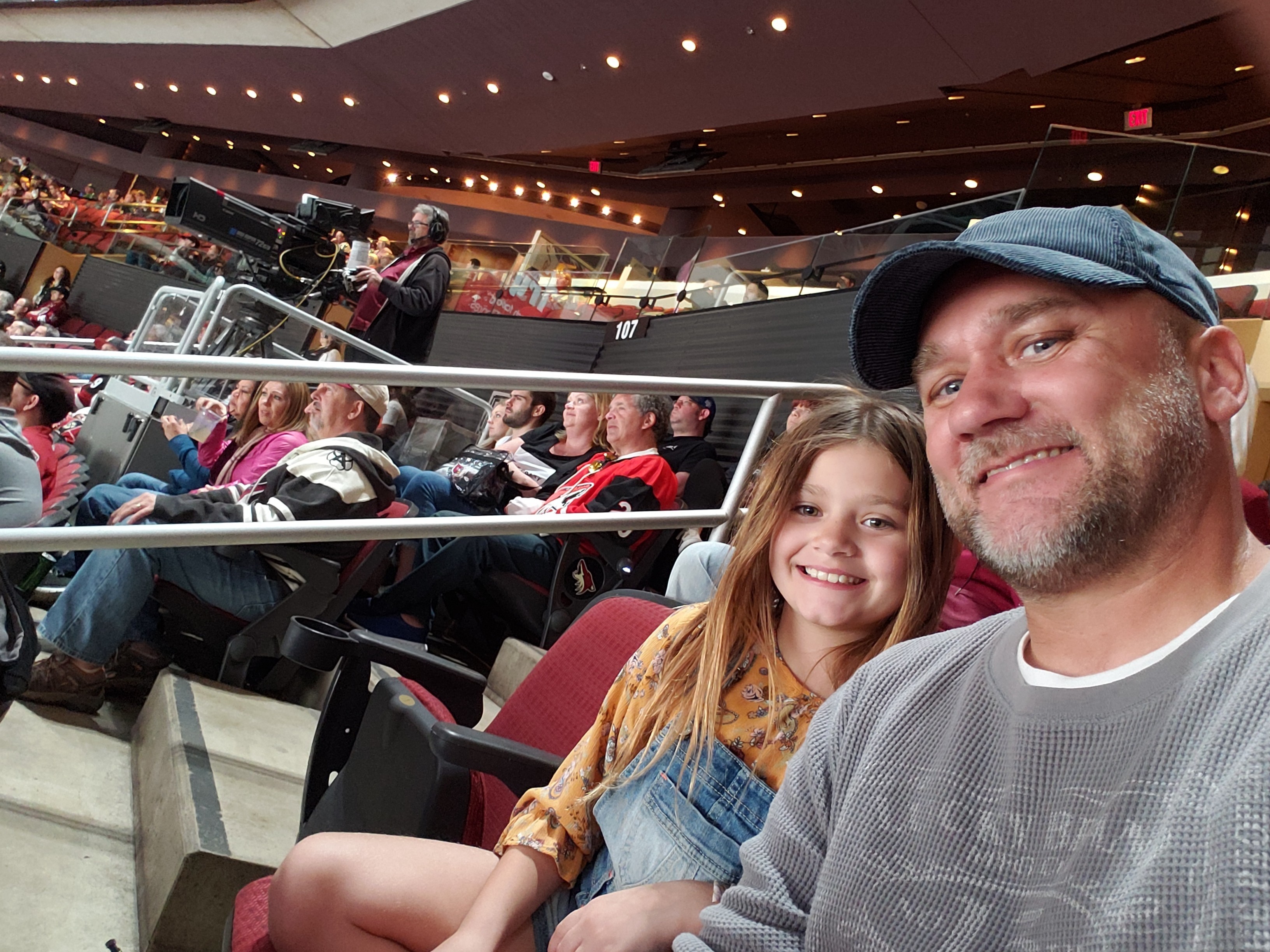 Arizona Coyotes vs. Vancouver Canucks - NHL