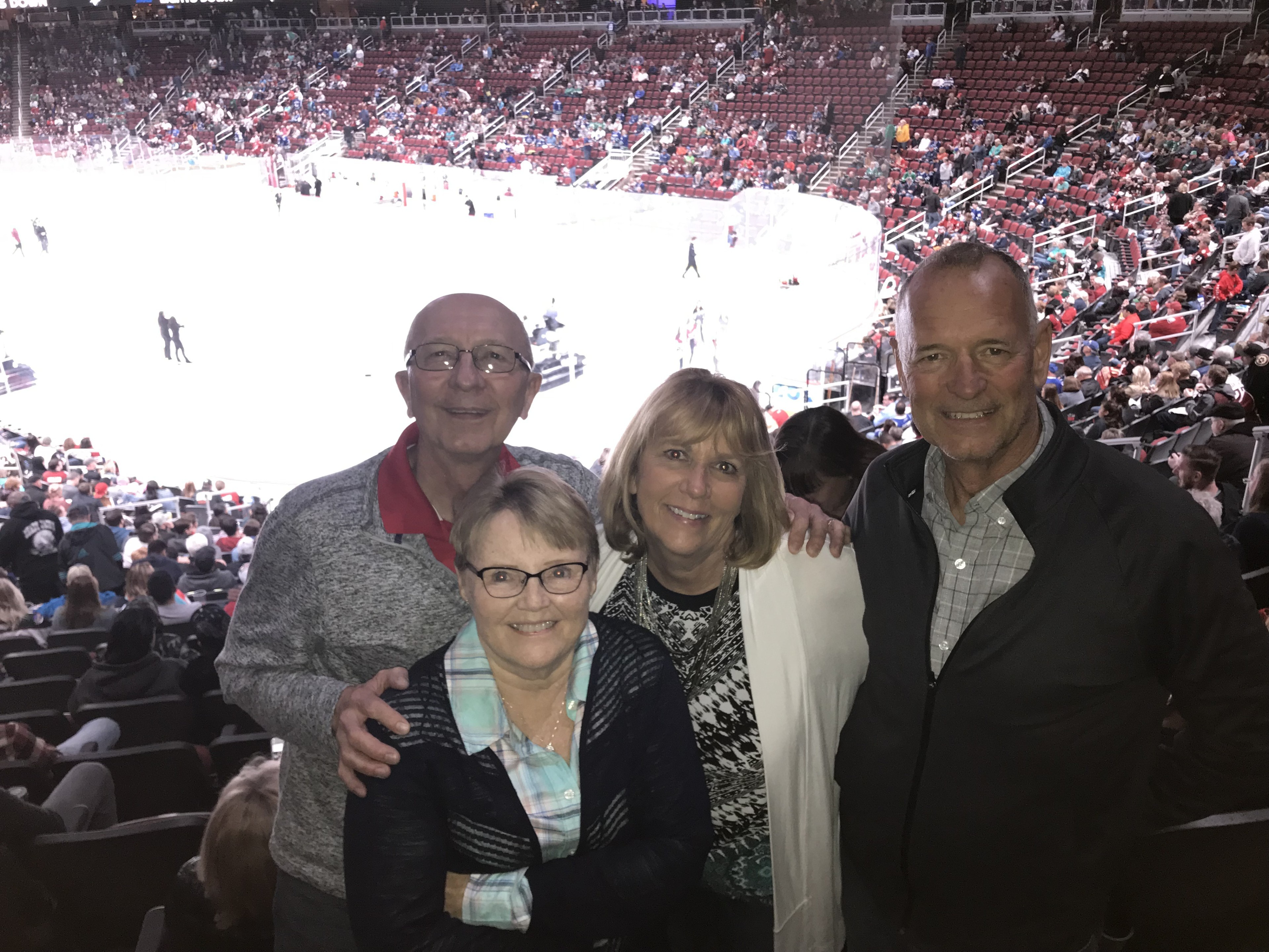 Arizona Coyotes vs. Vancouver Canucks - NHL
