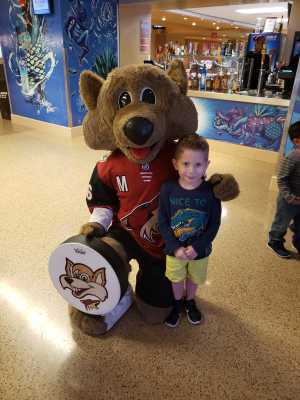 Arizona Coyotes vs. Vancouver Canucks - NHL