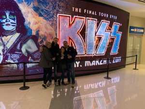 Kiss: End of the Road World Tour - Pop