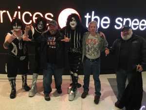 Kiss: End of the Road World Tour - Pop