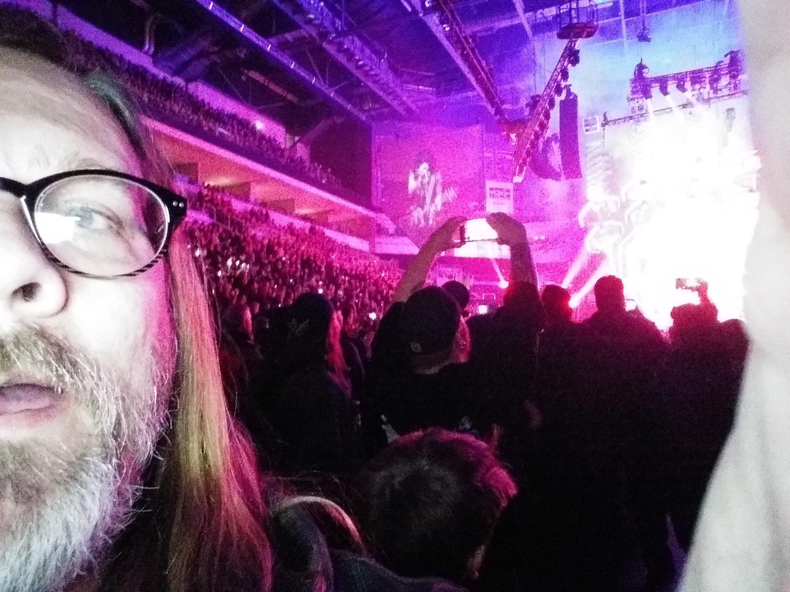 Kiss: End of the Road World Tour - Pop