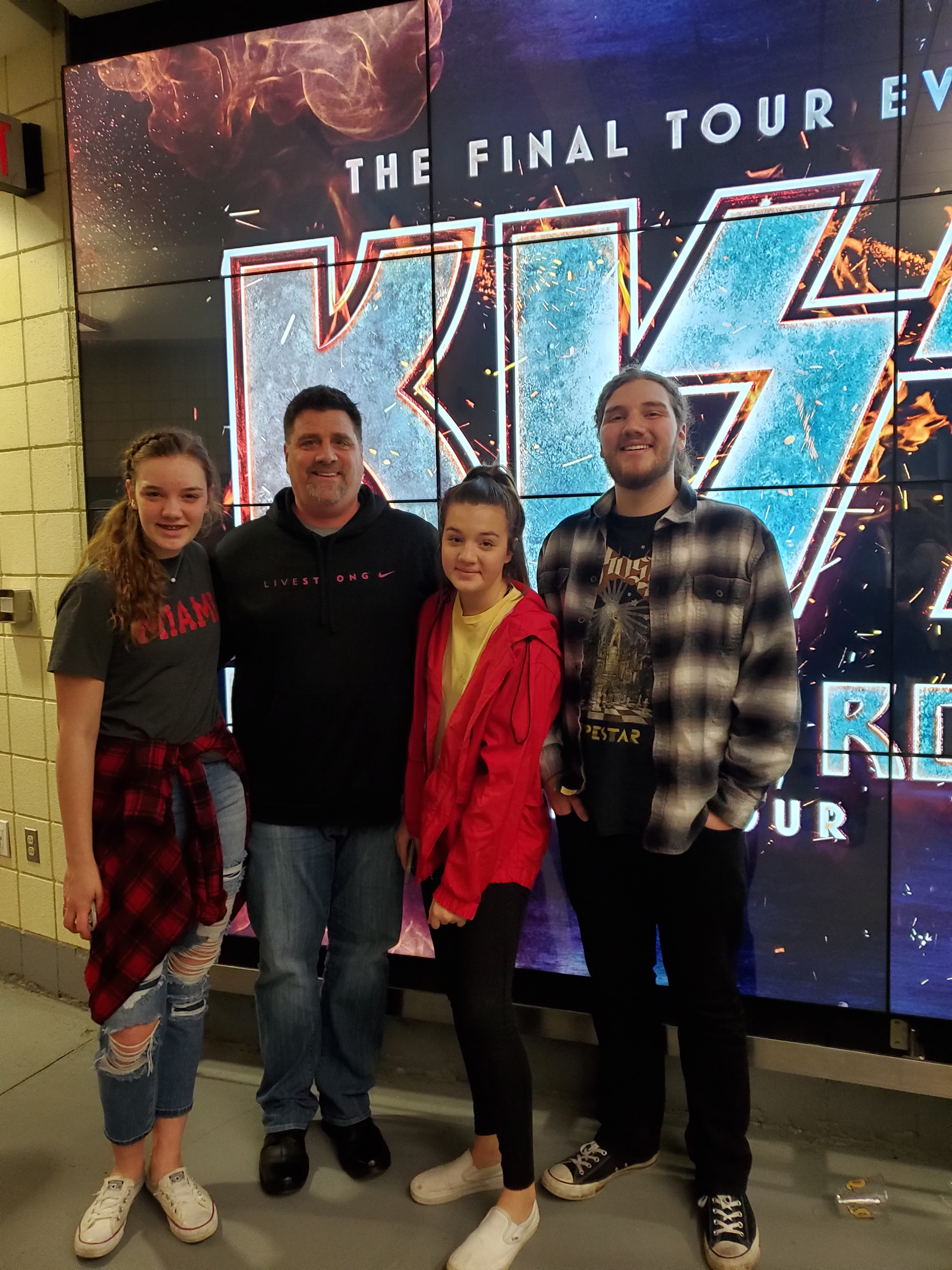 Kiss: End of the Road World Tour