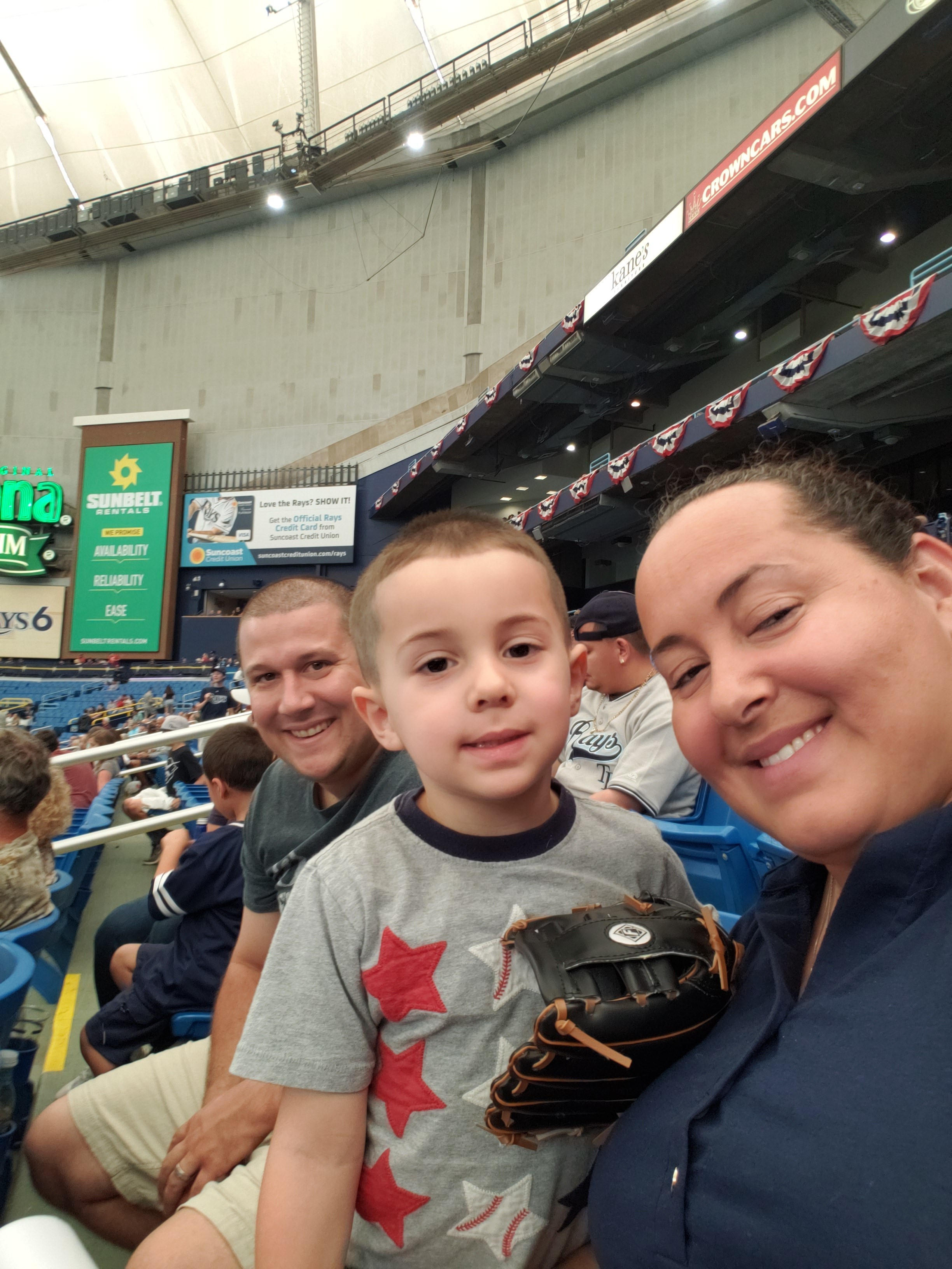 Tampa Bay Rays fan credits her love of baseball for helping her