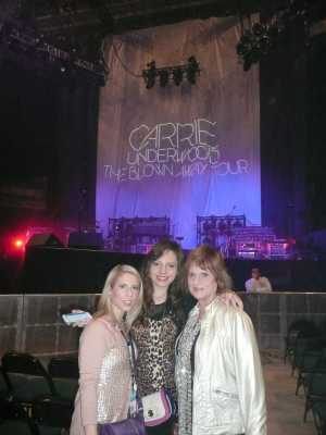 Carrie Underwood: the Cry Pretty Tour 360 - Standing Room Only