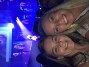 Carrie Underwood: the Cry Pretty Tour 360 - Standing Room Only