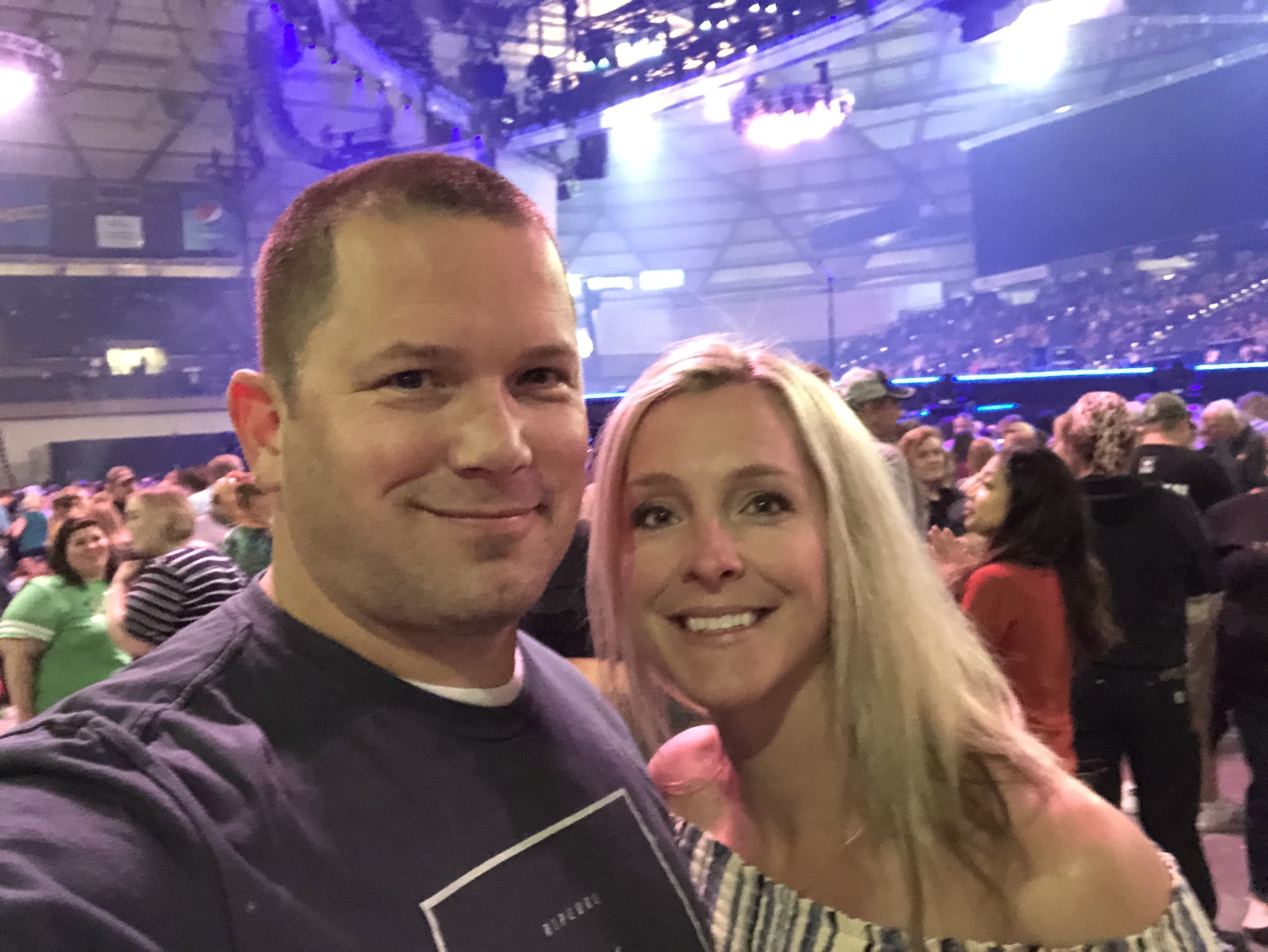 Carrie Underwood: the Cry Pretty Tour 360 - Country