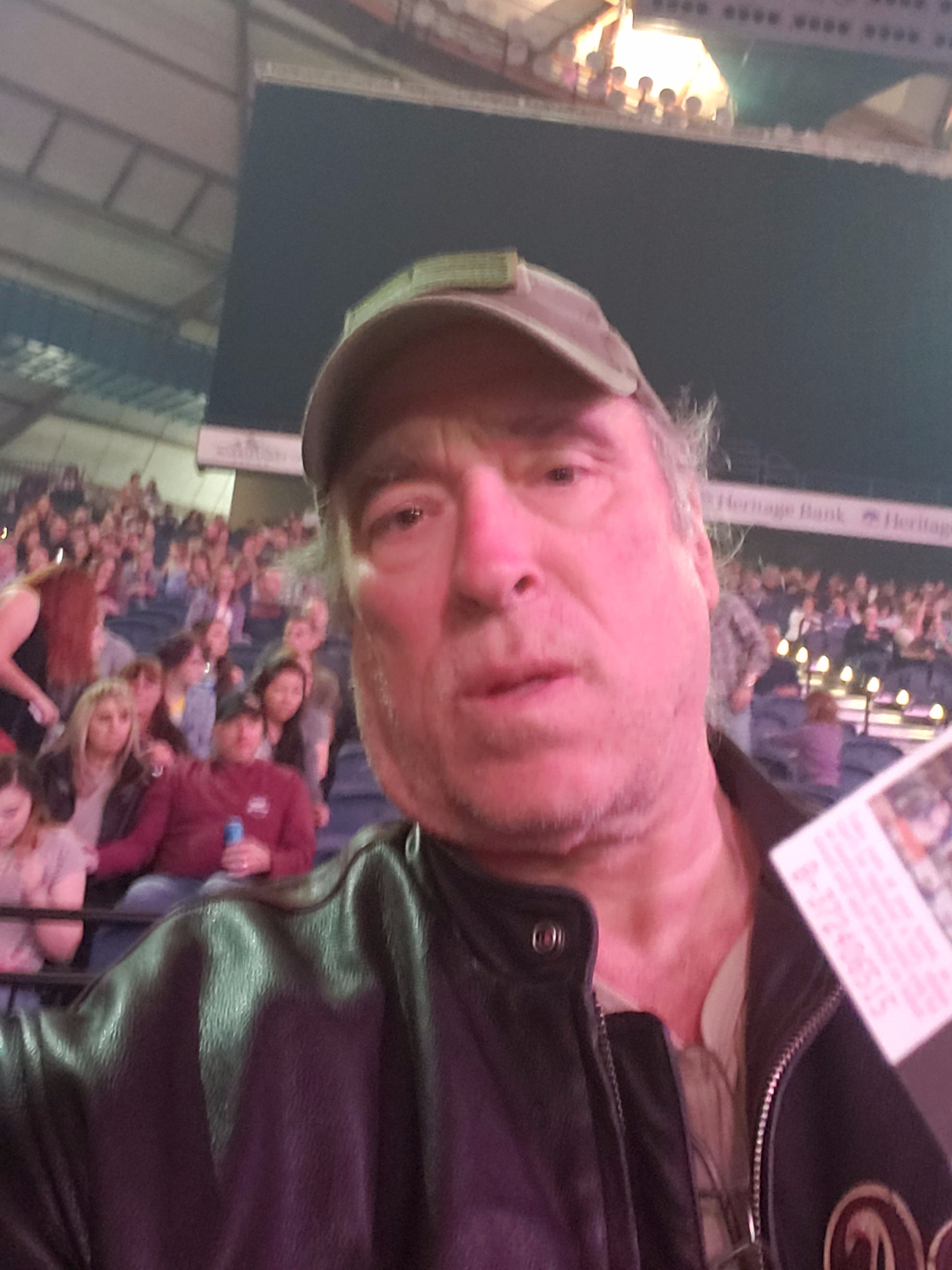 Carrie Underwood: the Cry Pretty Tour 360 - Country