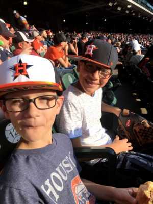 ROBERT attended Houston Astros vs. Cleveland Indians - MLB on Apr 28th 2019 via VetTix 