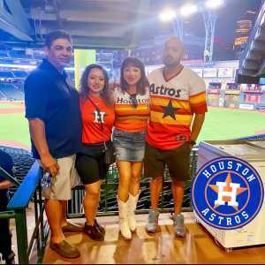Lorenzo attended Houston Astros vs. Cleveland Indians - MLB on Apr 28th 2019 via VetTix 