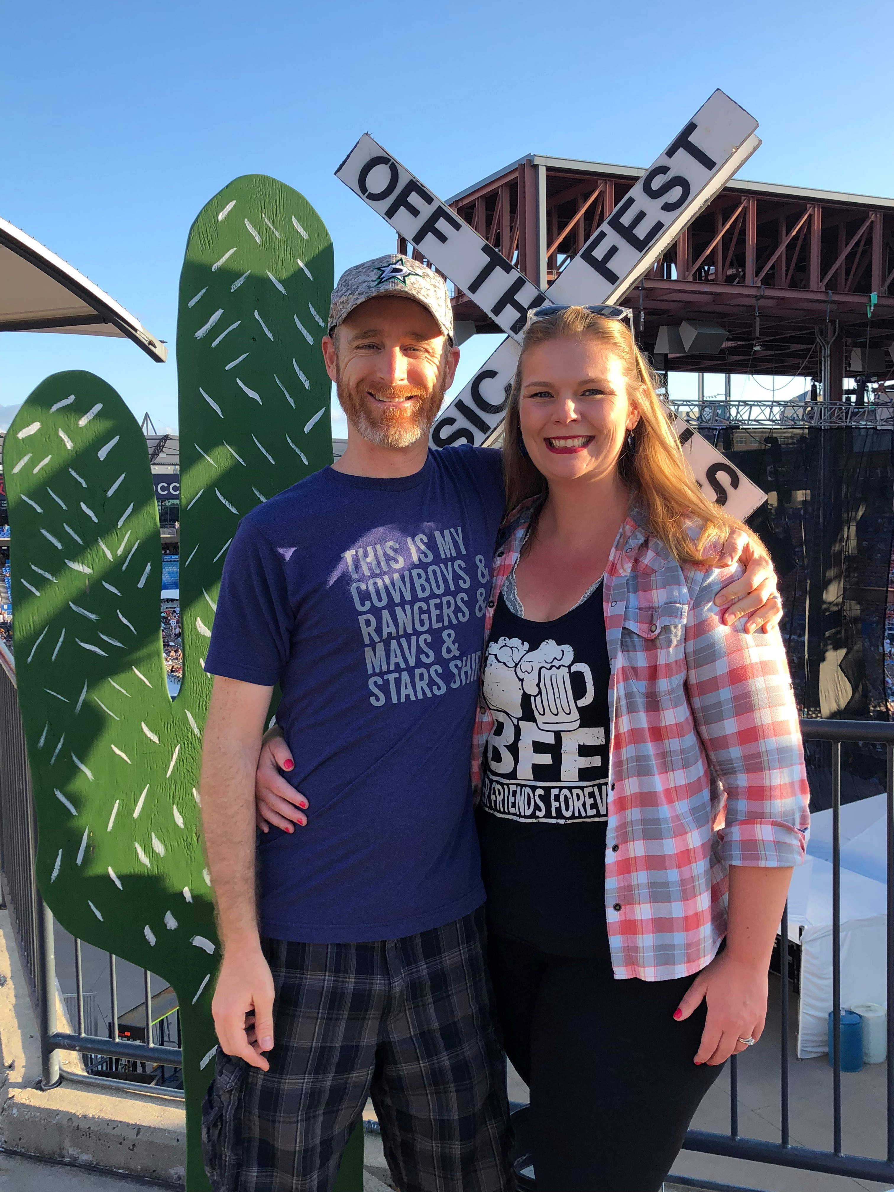 Off the Rails Country Music Fest - Saturday ONLY