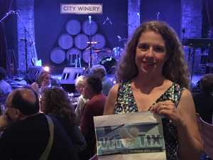 10,000 Maniacs - Presented by City Winery