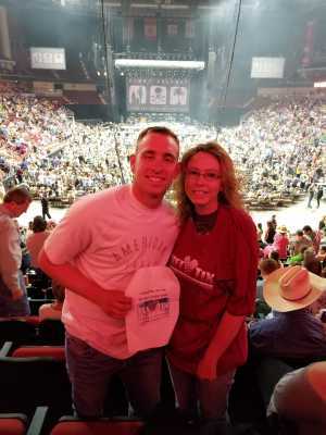 Jeff attended Kenny Chesney: Songs for the Saints Tour with David Lee Murphy and Caroline Jones on May 16th 2019 via VetTix 