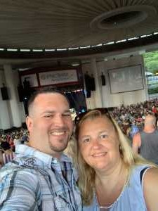 Chris Young: Raised on Country Tour - Country