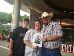 Chris Young: Raised on Country Tour - Country