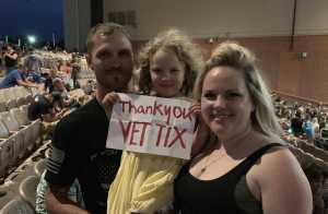 Chris Young: Raised on Country Tour - Country