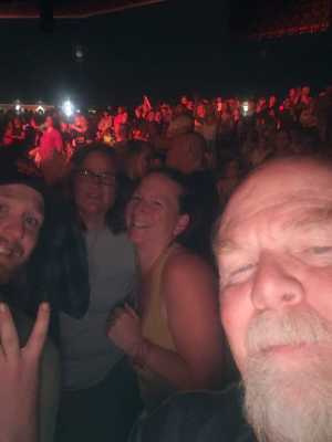 Chris Young: Raised on Country Tour - Country