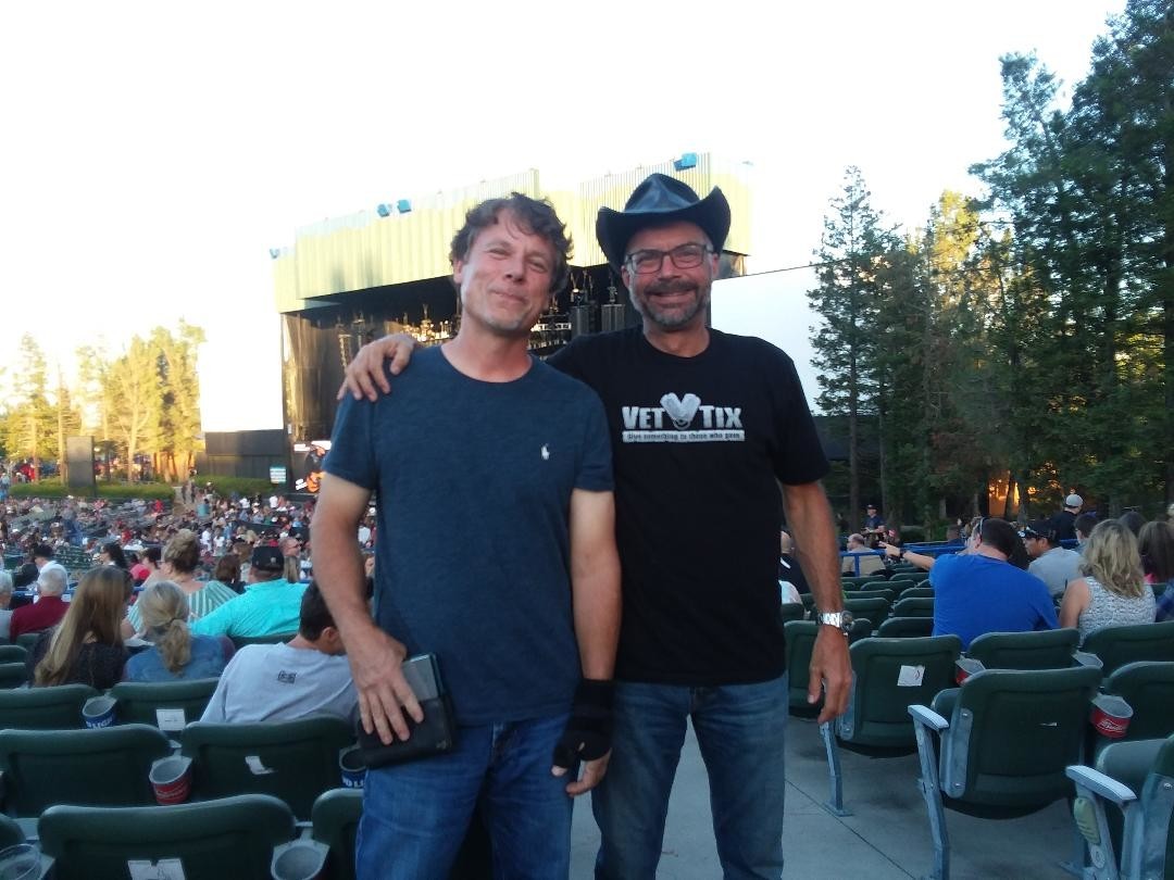 Brad Paisley Tour 2019 - Country