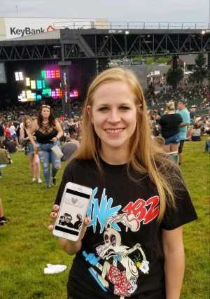 Blink-182 & Lil Wayne - Pop