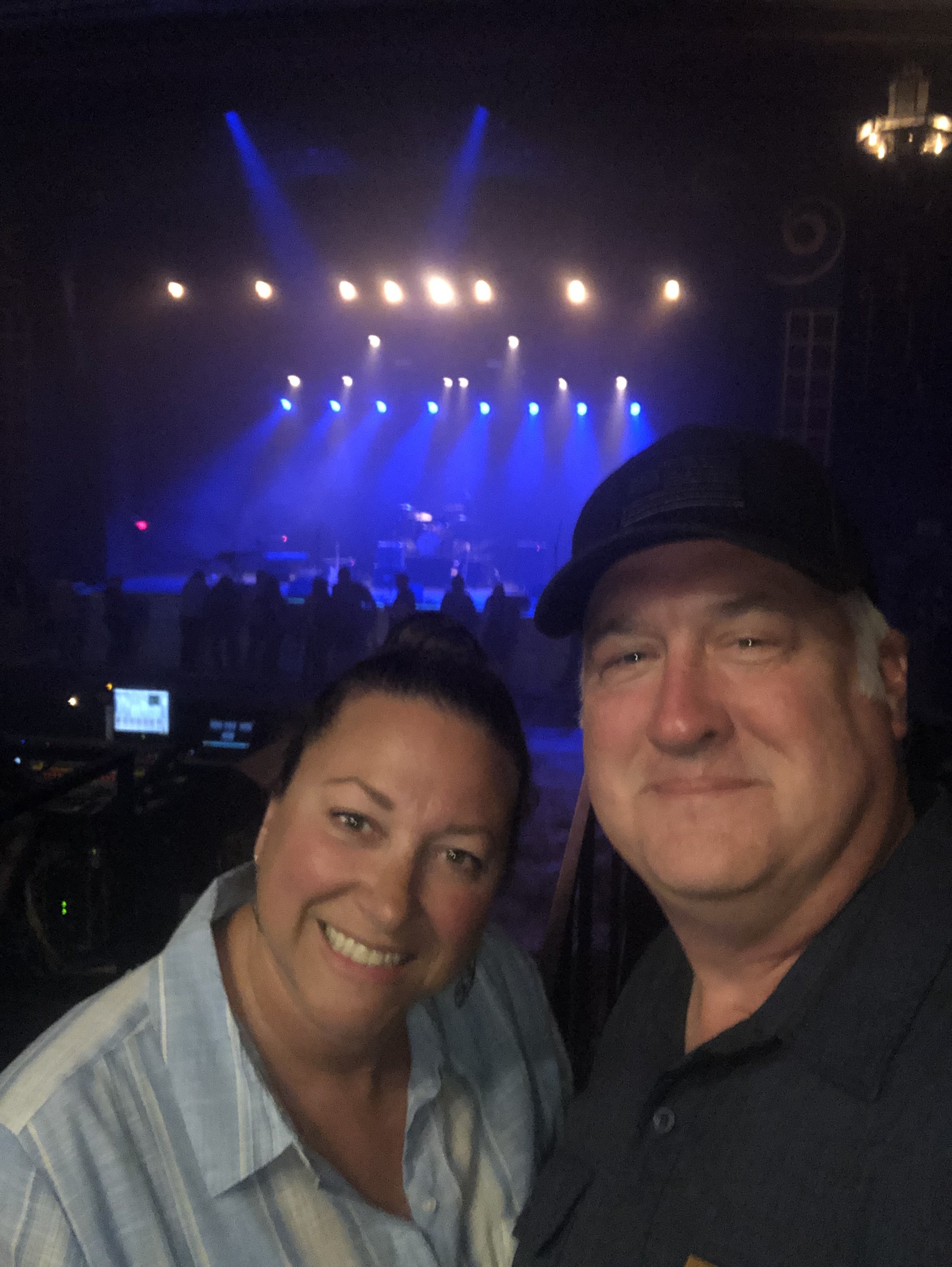 Singer-songwriter Ward Davis With Pearl - General Admission