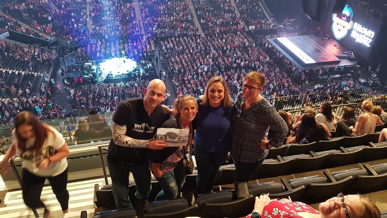 New Kids on the Block: the Mixtape Tour - Pop