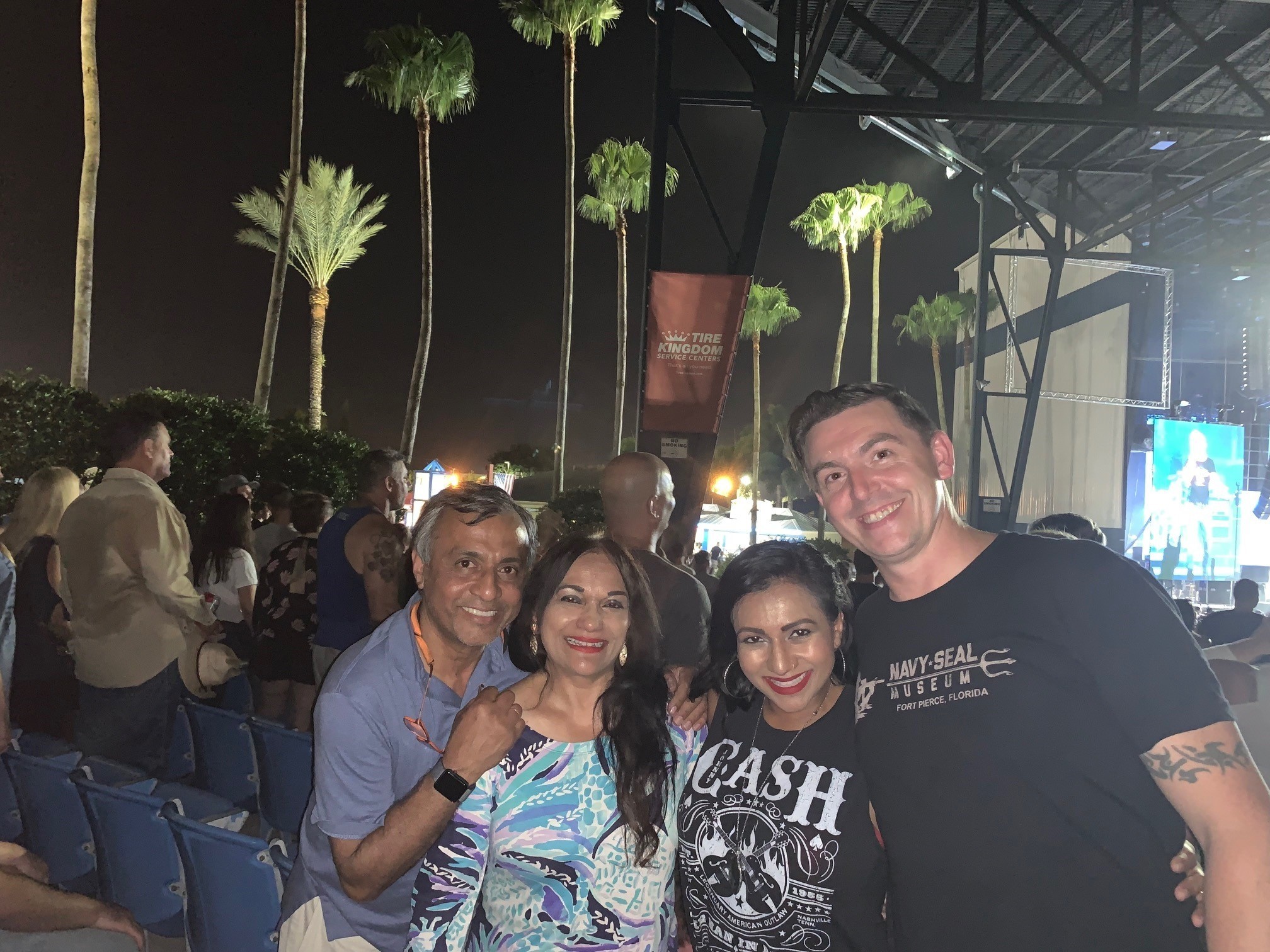 Dierks Bentley: Burning Man 2019 - Country