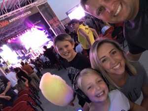 Blink-182 & Lil Wayne - Pop