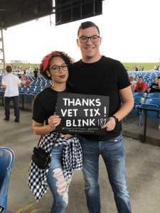 Blink-182 & Lil Wayne - Pop