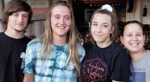 Alice Cooper & Halestorm - Pop