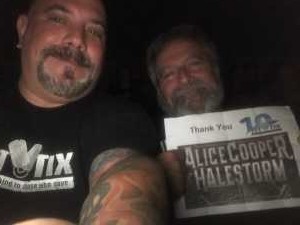 Alice Cooper & Halestorm - Pop